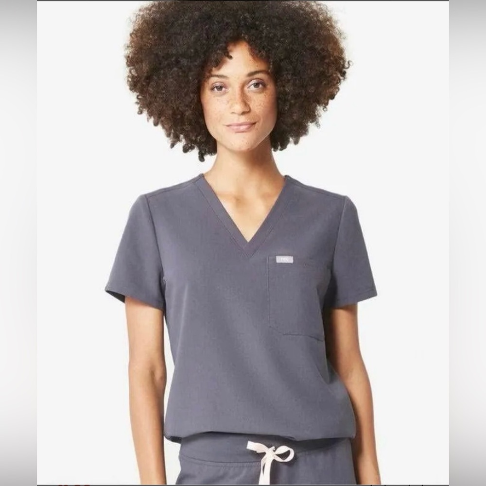 FIGs Charcoal Limited Edition One Pocket Scrub Top Sz XS